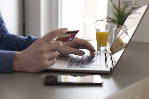 Payez vos frais de scolarité en ligne